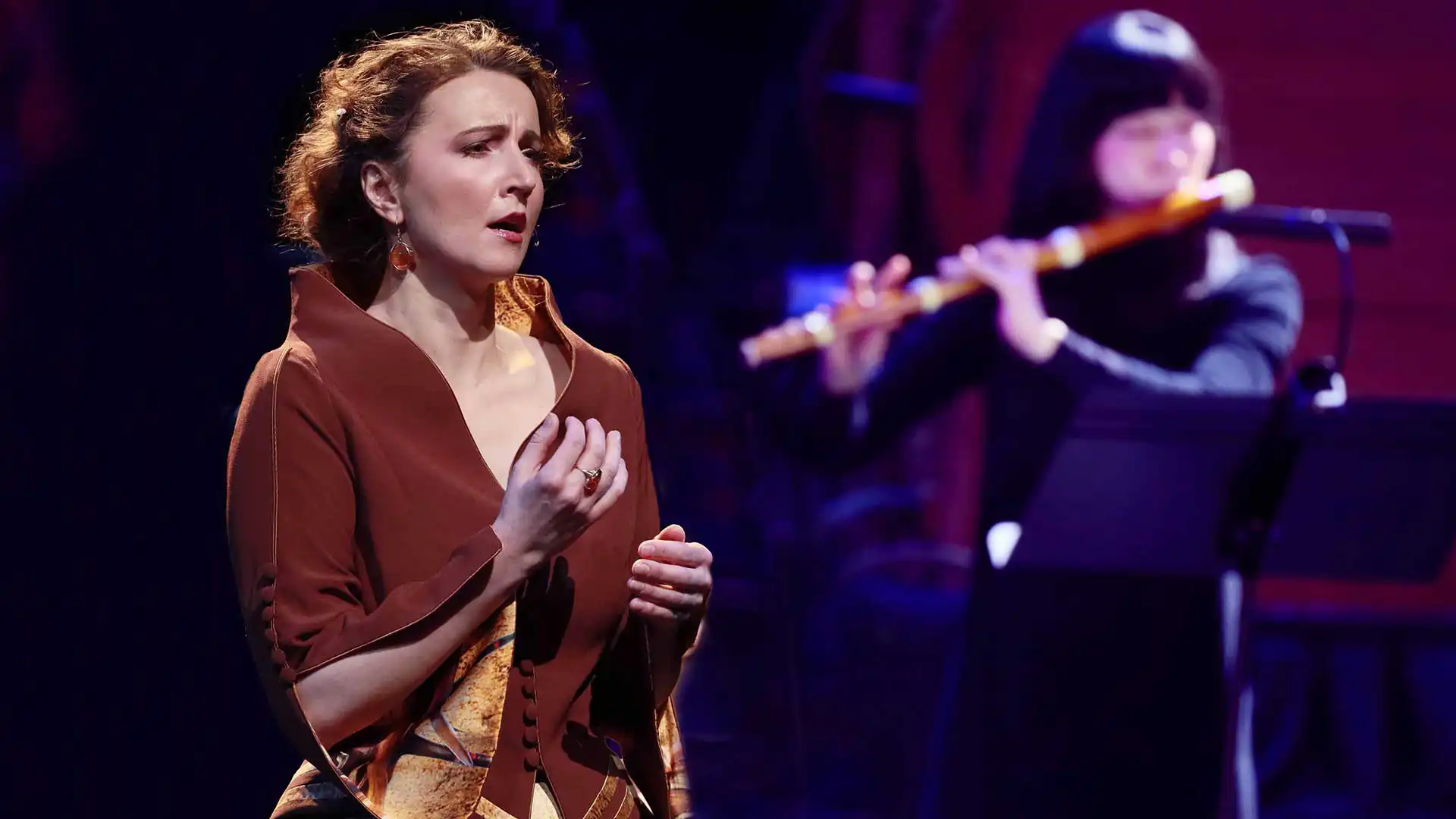 Sopraan en fluitiste tijdens een uitvoering met The Bach Orchestra of the Netherlands